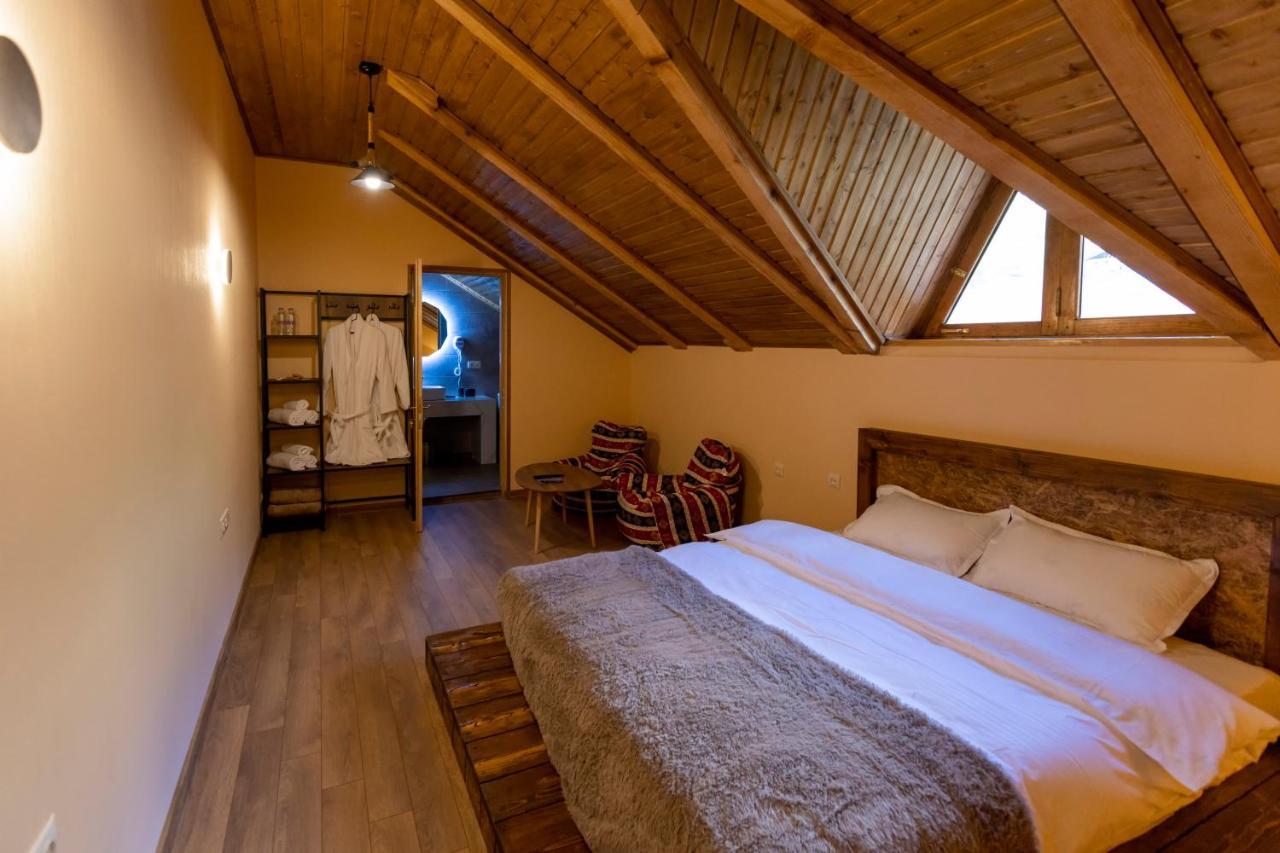 Graf Kazbegi Hotel Exterior foto