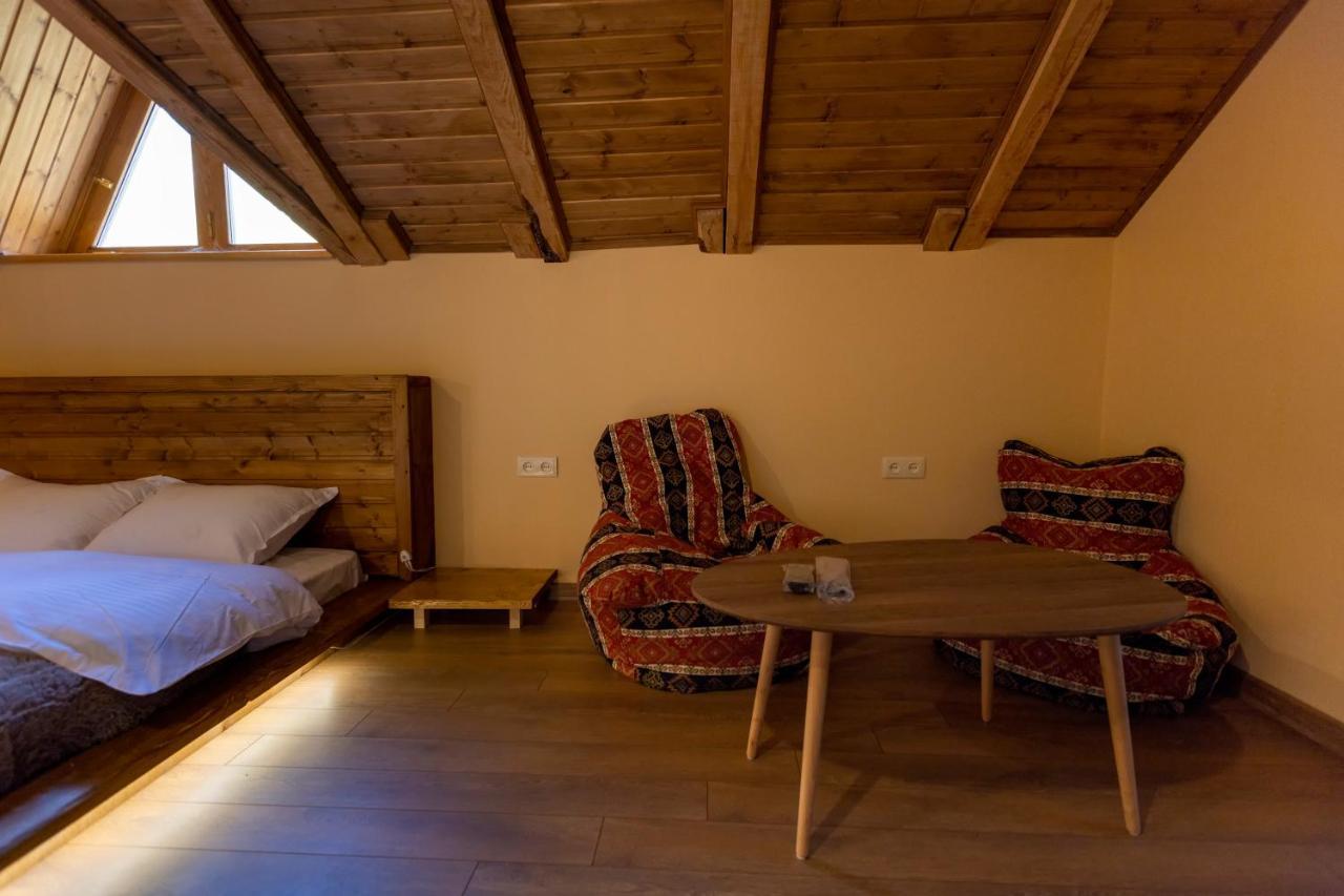 Graf Kazbegi Hotel Exterior foto